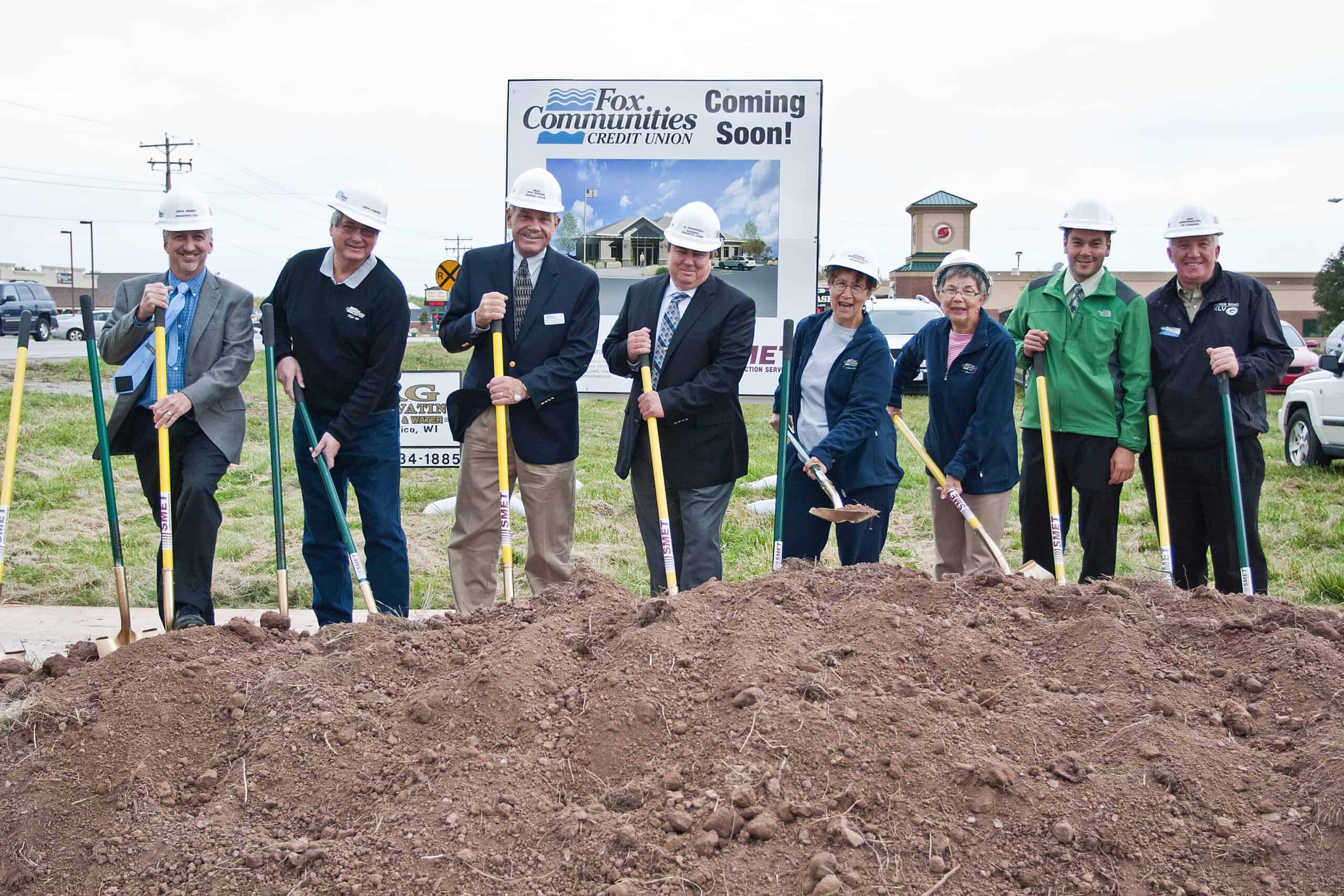 Fox Communities Credit Union breaking ground ceremony