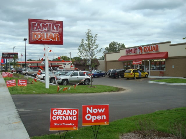 Family Dollar - Green Bay